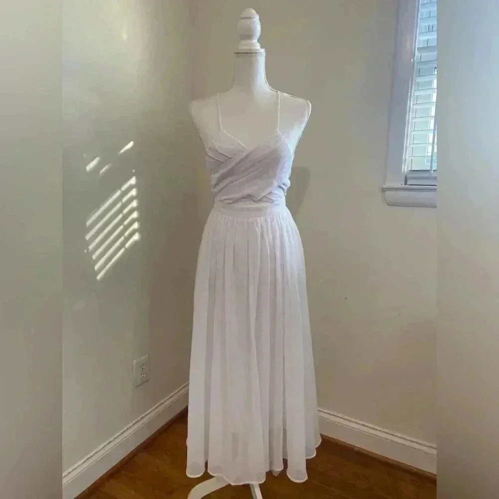 Lavish Alice White Maxi Dress Size US 2 or UK 6